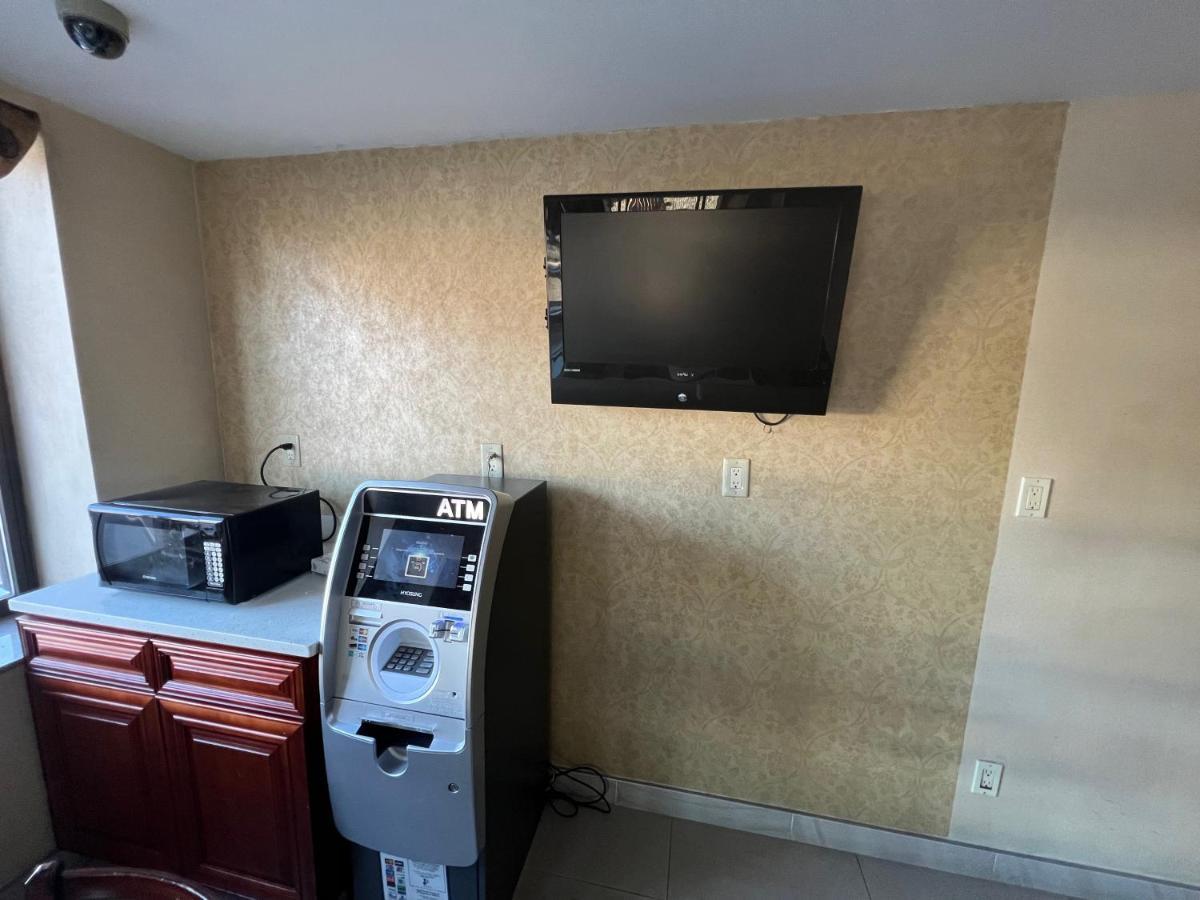 Atlantic Motor Inn Ню Йорк Екстериор снимка